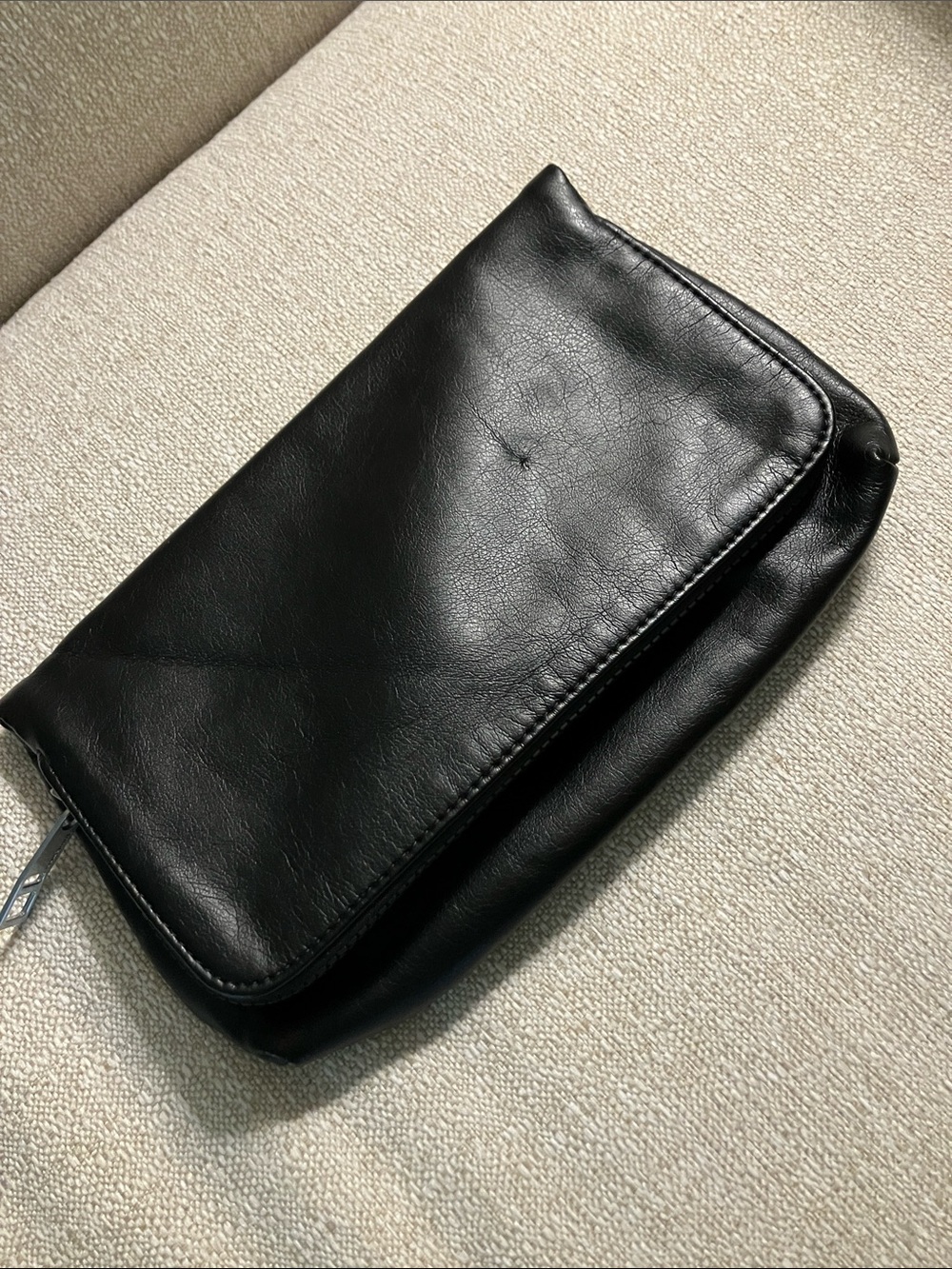 lululemon black leather clutch